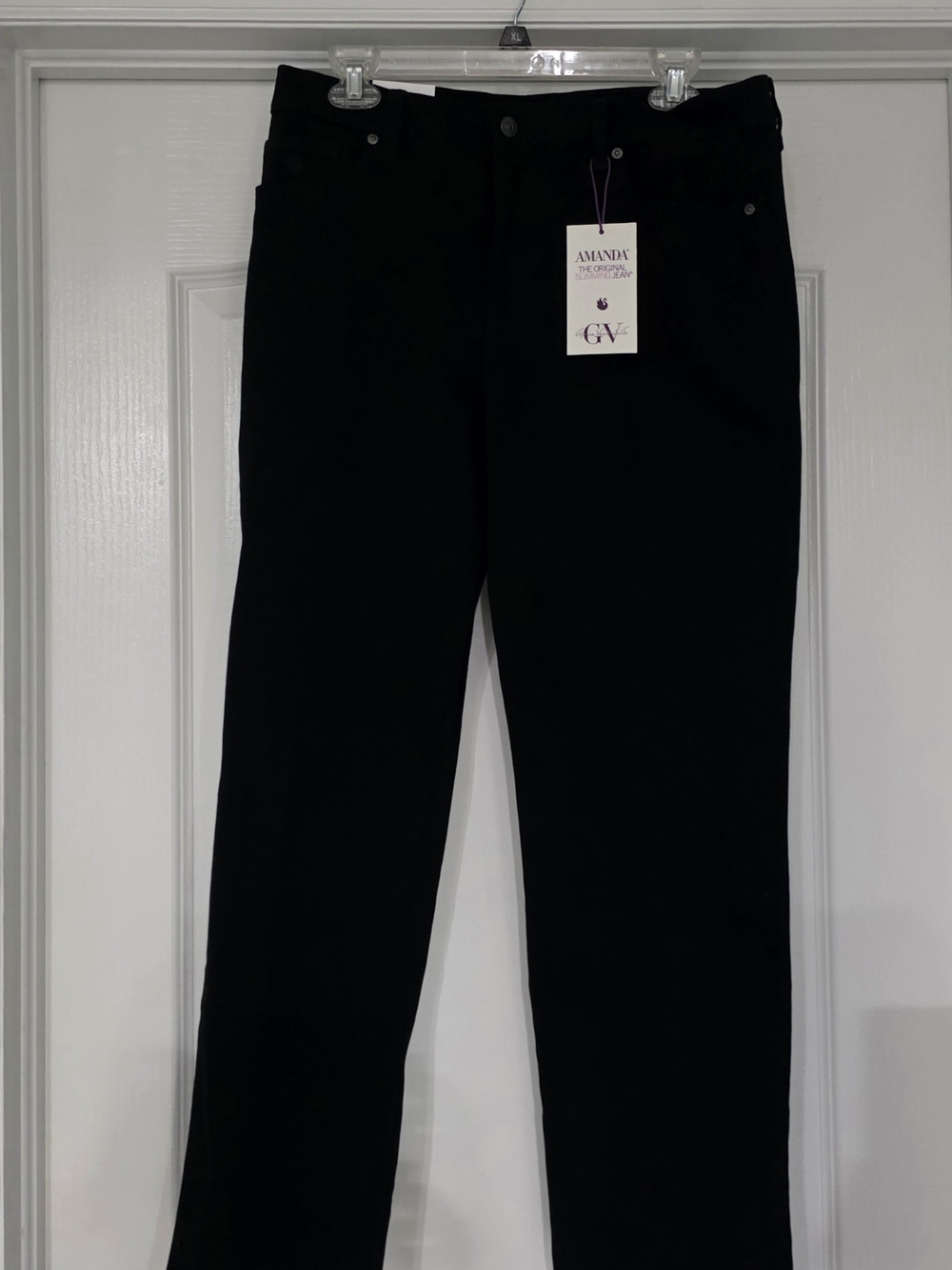 NWT sz 12S Slimmimg Gloria Vanderbilt black Amanda jeans